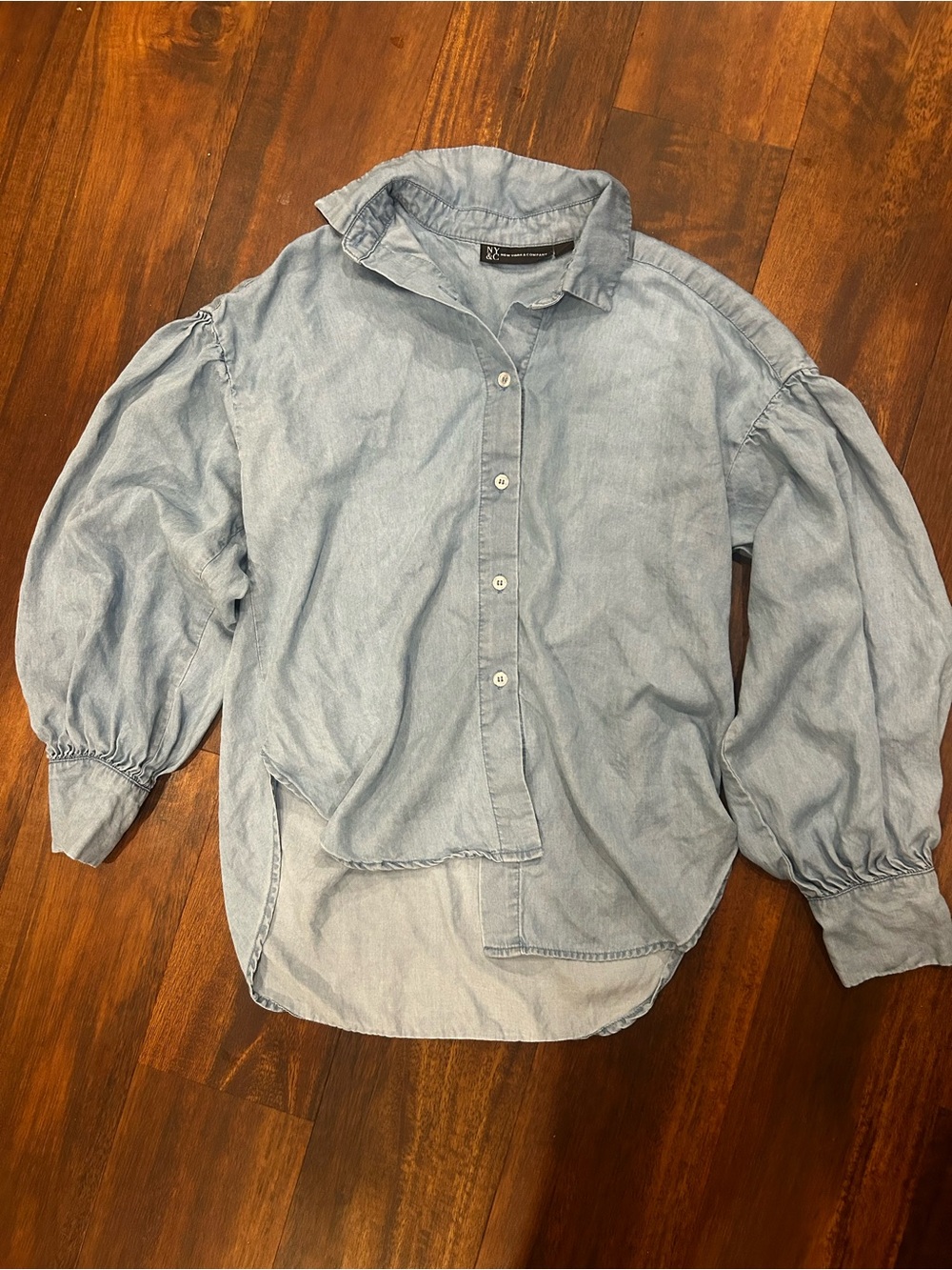 New York & Company Light Blue Denim Button-Down Shirt
